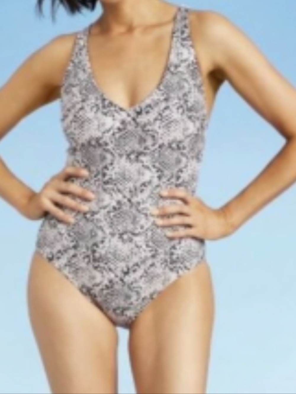 Women’s Printed All In Motion Snakeskin Peint One-Piece Swimsuit - Black & White